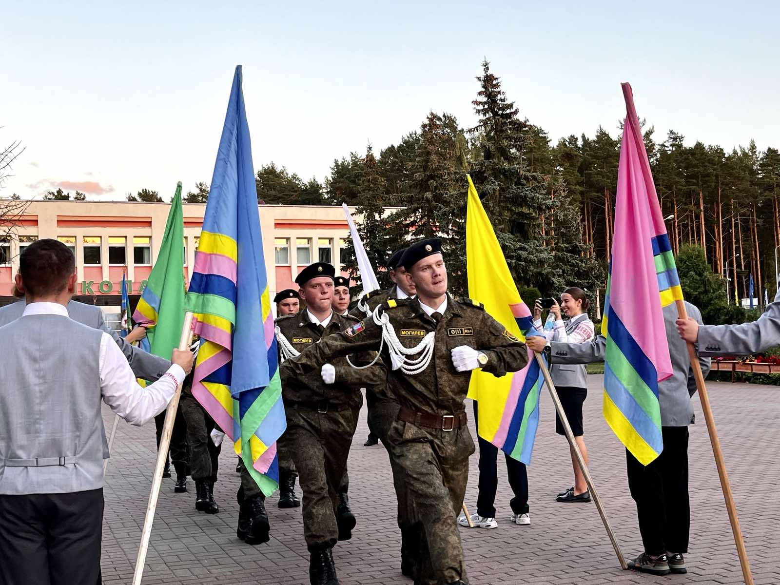 8jx5ukcnj1n16pnbeulz5fk4l3ru17qb